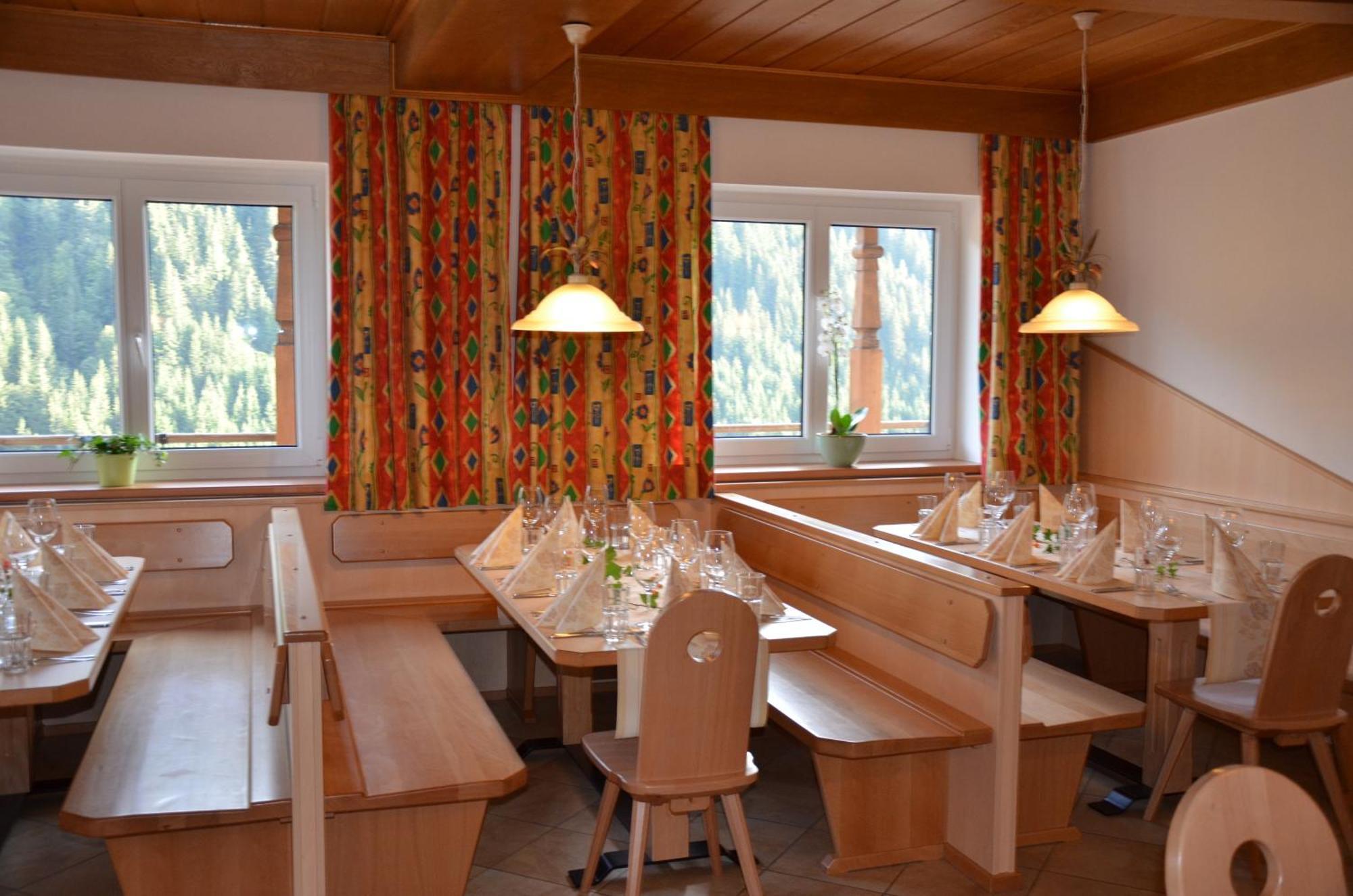 Ski In-Ski Out - Gaestehaeuser Saalbach-Hinterglemm - Wallegghof Christianhof Extérieur photo