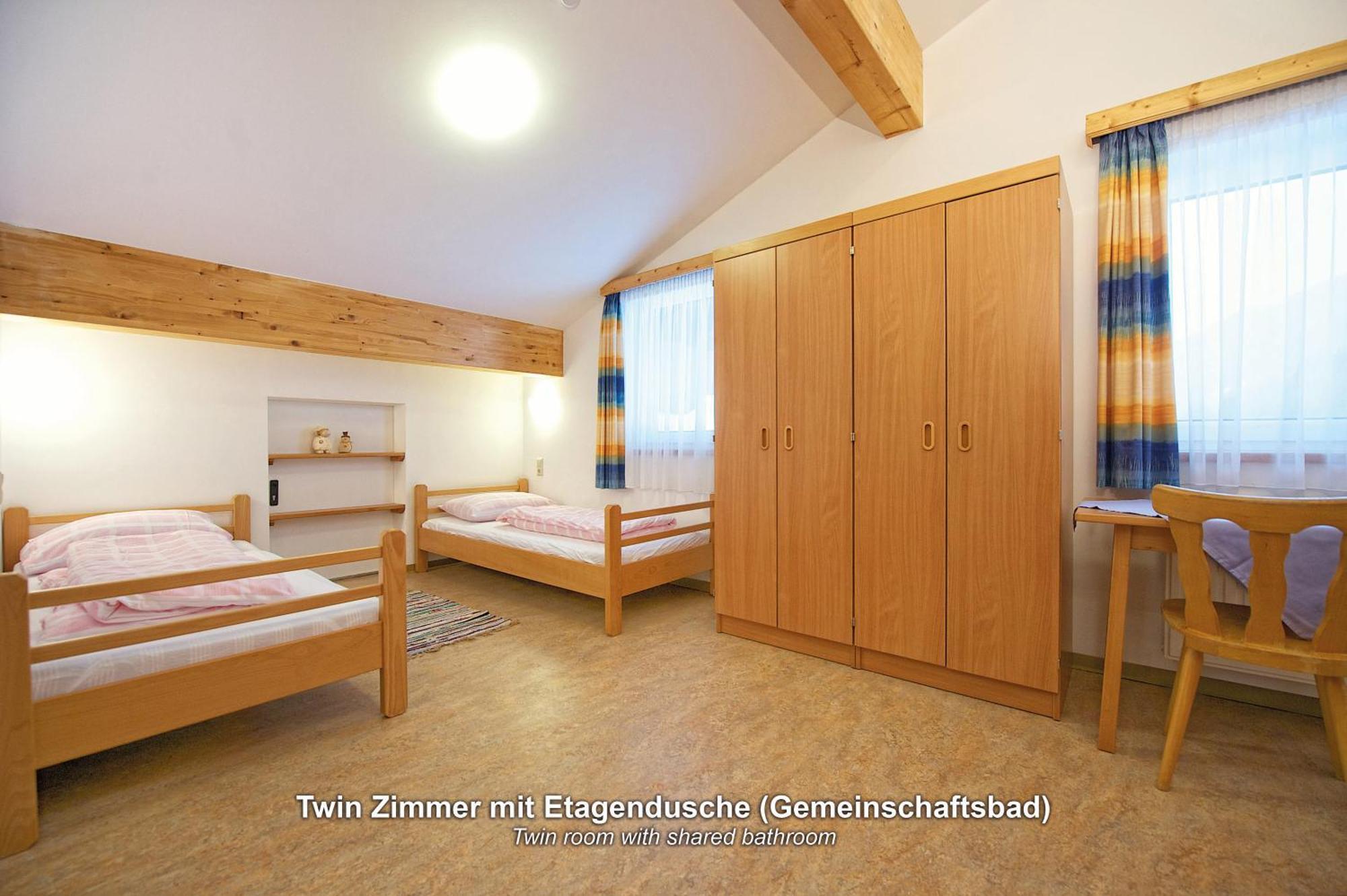 Ski In-Ski Out - Gaestehaeuser Saalbach-Hinterglemm - Wallegghof Christianhof Chambre photo