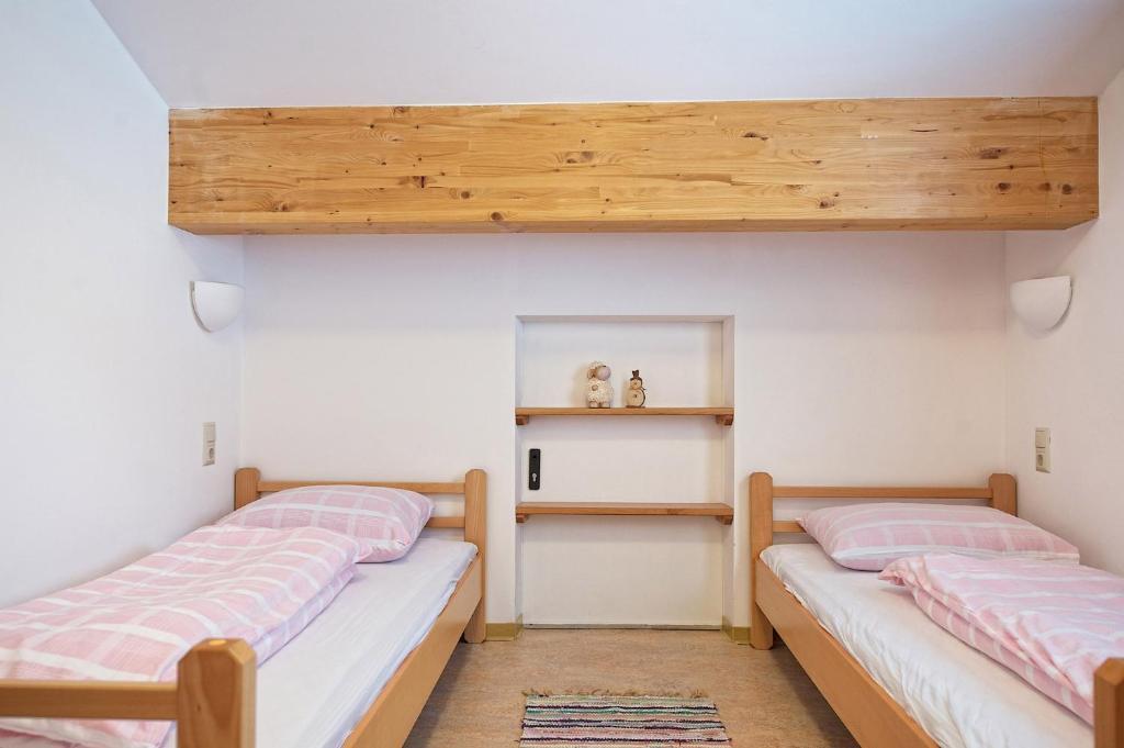 Ski In-Ski Out - Gaestehaeuser Saalbach-Hinterglemm - Wallegghof Christianhof Chambre photo